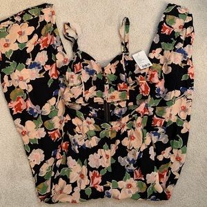 Wide Leg Jumpsuit w/ Cutout